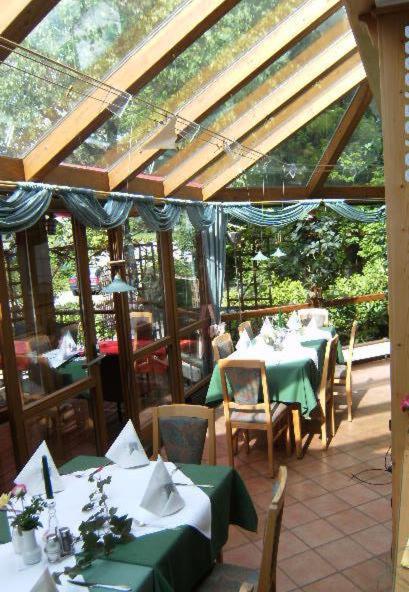 Hotel Landgasthof Zum Schildhauer Halfing ภายนอก รูปภาพ