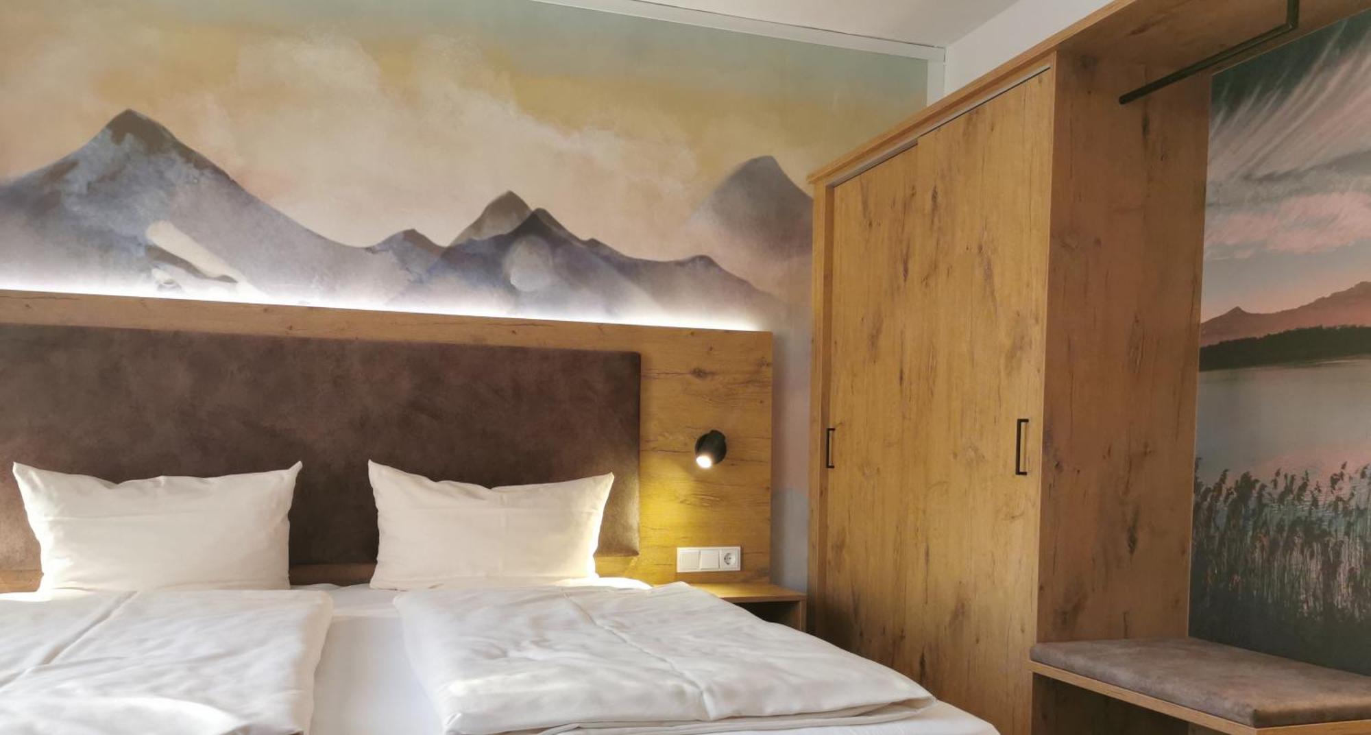 Hotel Landgasthof Zum Schildhauer Halfing ภายนอก รูปภาพ