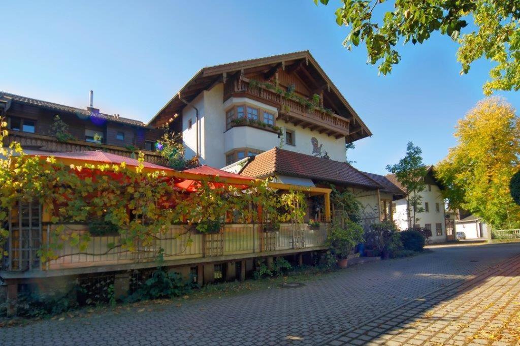 Hotel Landgasthof Zum Schildhauer Halfing ภายนอก รูปภาพ